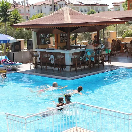 纳尔公寓式酒店 4*