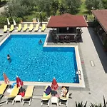 Nar Aparthotel