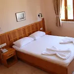Nar 4* Sidé