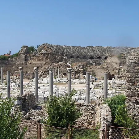Ξενοδοχείο με διαμερίσματα Nar 2*