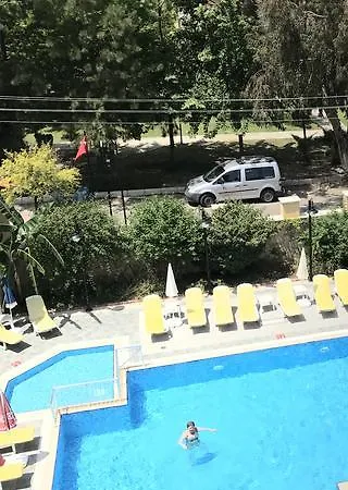 Ξενοδοχείο με διαμερίσματα Nar